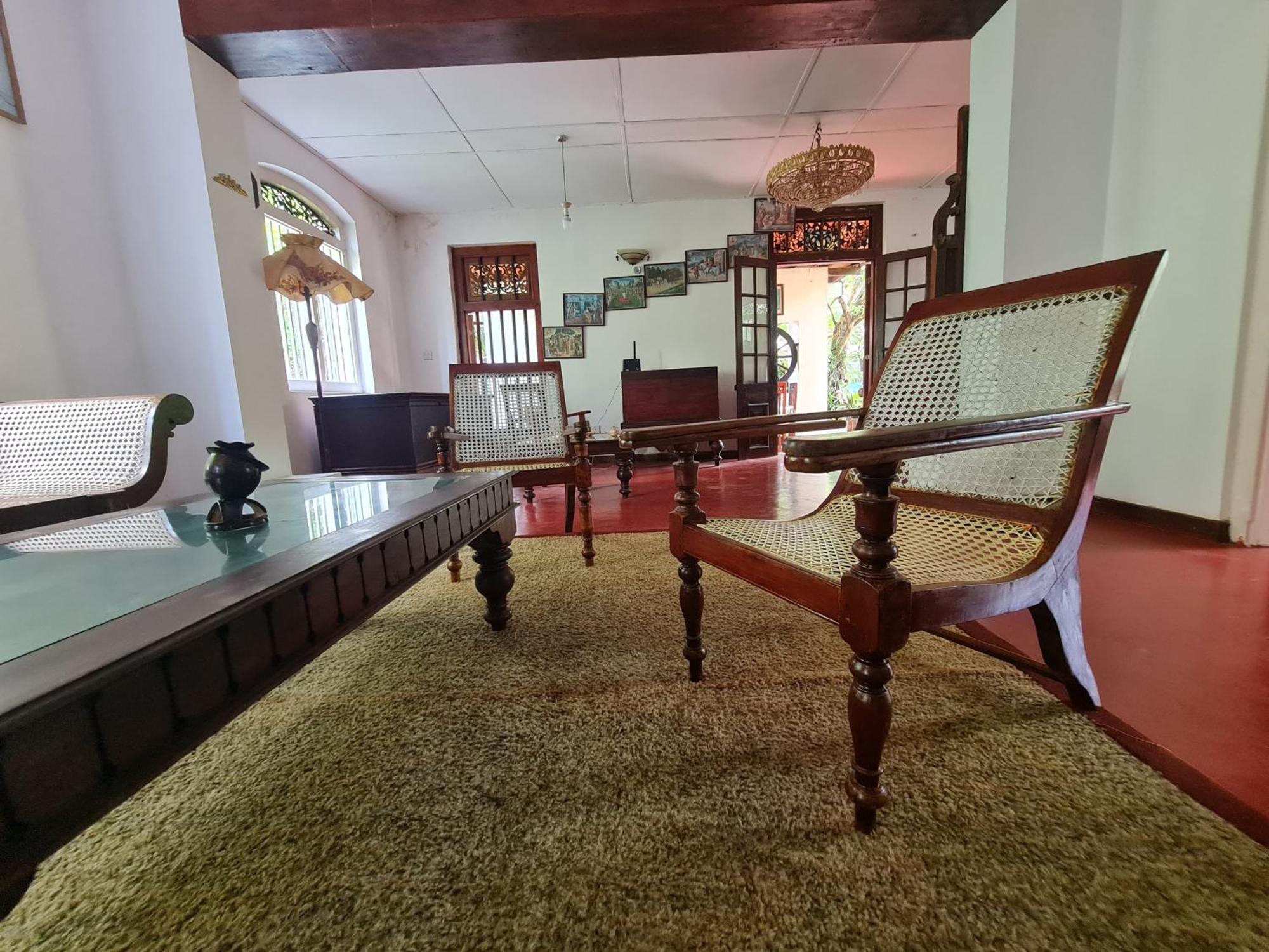 Hill Side Kings Villa Хиккадува Экстерьер фото